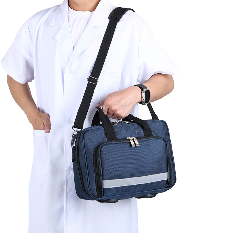 Large Capacity Outdoor First A - مراجعة First Aid Bag Kit وسعره
