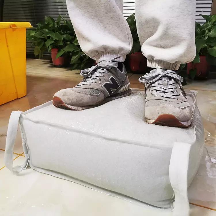 Water Filled Flood Barriers Wa - مراجعة Flood Barrier Bag وسعره